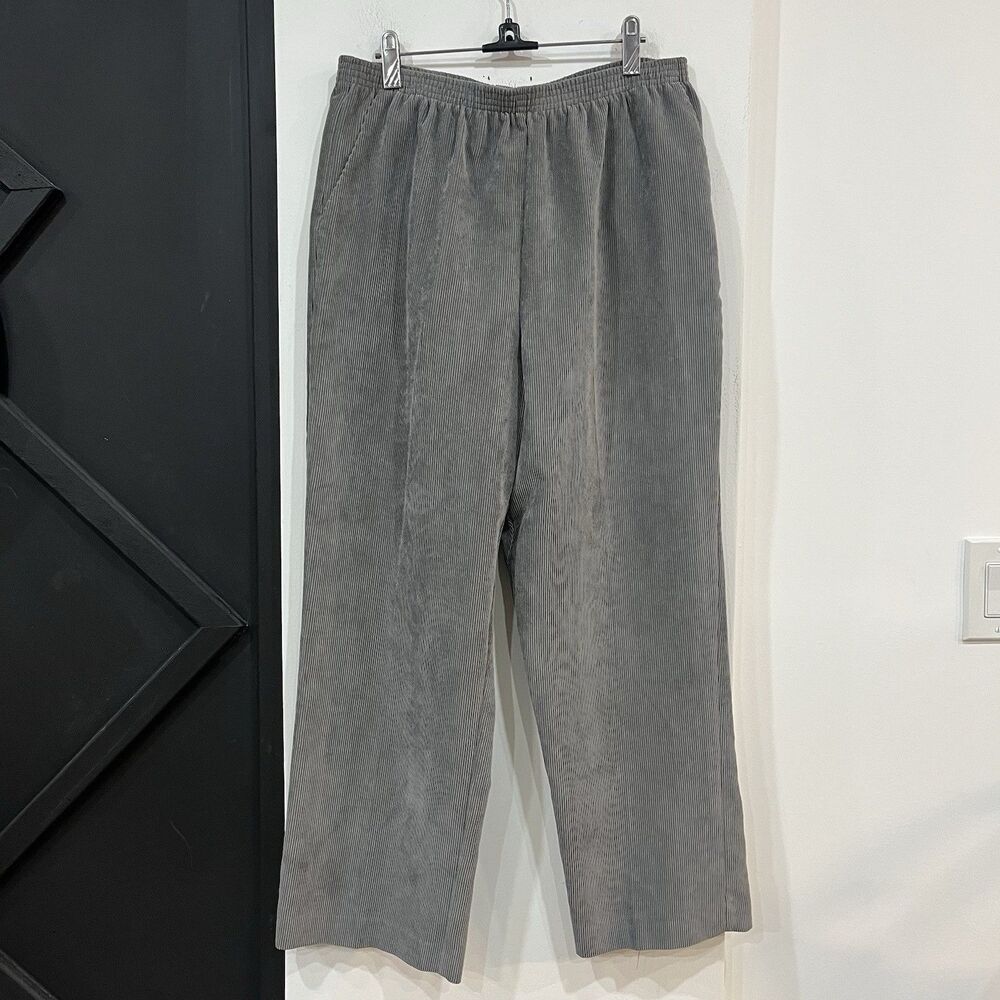 Alfred Dunner Gray Pull On Stretchy Corduroy Pants Straight Leg Size 16 Plus